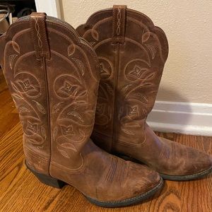 Ariat Cowboy Boots, womens size 9
